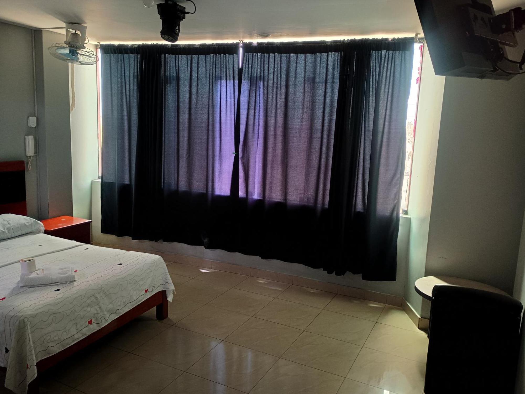 Hs Yacumama Hotel
